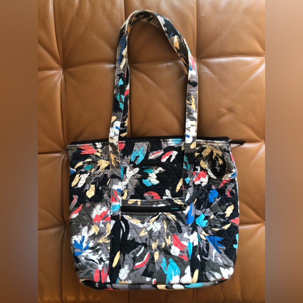 Vera Bradley Splash Floral colorful quilted tote